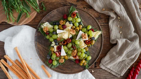 Rezept Vorspeise Weihnachten: Weihnachtscharcuterie Board