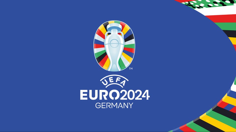 UEFA EURO 2024 Logo auf blauem Hintergrund.