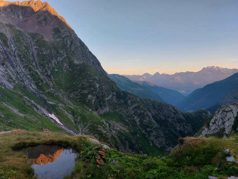 Sonnenaufgang auf der Terrihütte