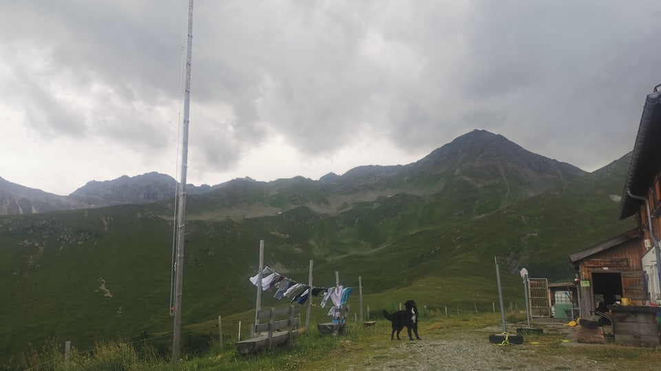 Dunkle Wolken bahnen sich an