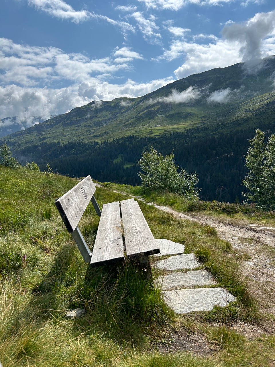 Bank in Vals mit schönem Ausblick