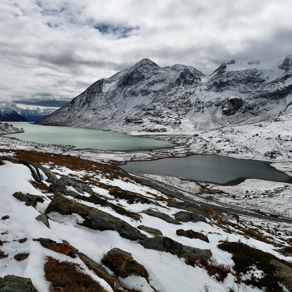 Muments Pass Bernina: Lago Bianco und Lej Nair