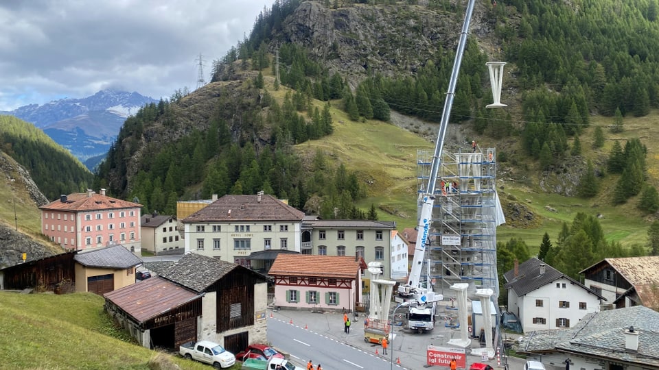 Weisser Turm von Origen in Mulegns.